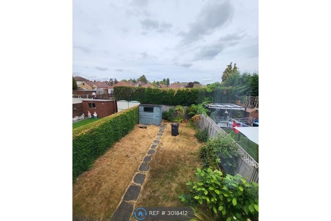 Feltham Close, Birmingham photo 5