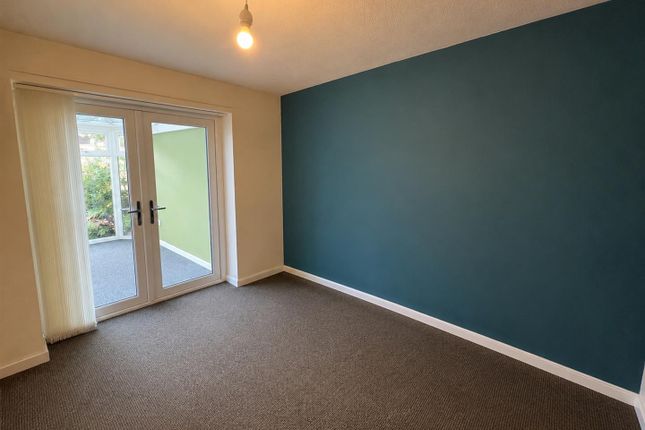 11, Moffat Close, Darlington photo 4