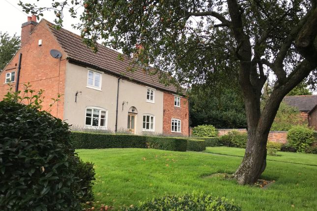 Detached house to rent in Main Street, Sutton Cheney, Nuneaton, Warwickshire