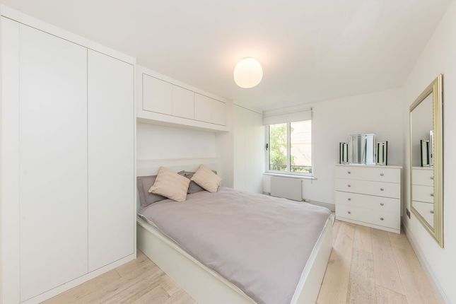Flat 9, Vestry Court, 5, Monck Street, London photo 4