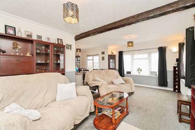 39, Green Lane Estate, Fakenham photo 4
