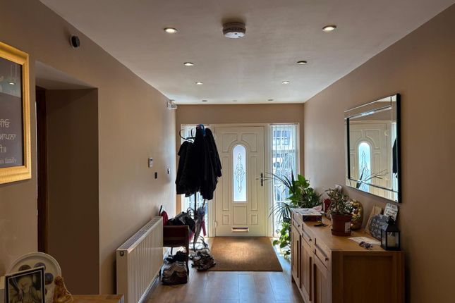 82, Pear Tree Road, Birmingham photo 2