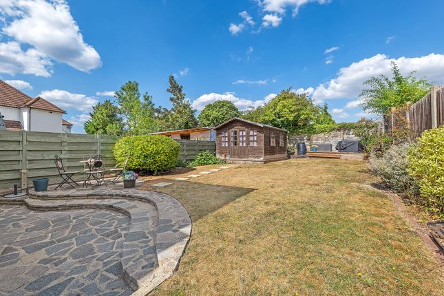 38 Warren Drive, Orpington photo 4