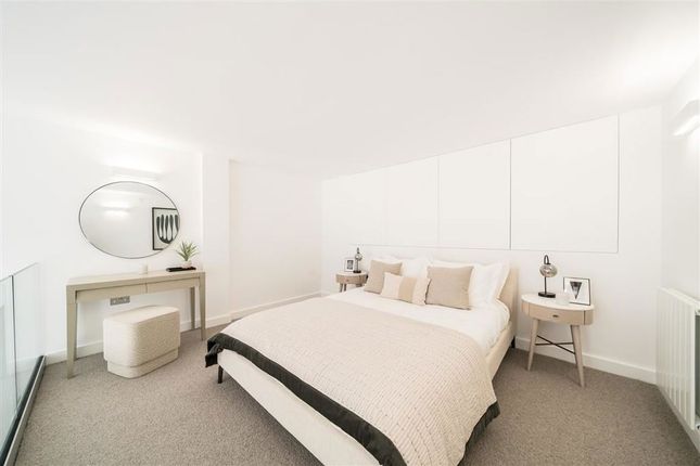 Flat 6, The Printworks, 139, Clapham Road, Stockwell photo 3