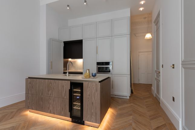 Flat 3 5, Clanricarde Gardens, London photo 3