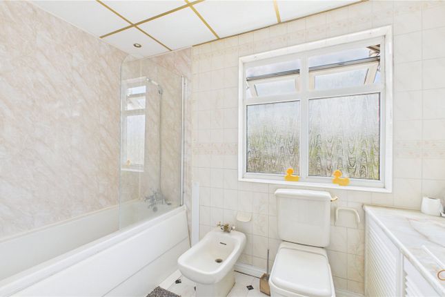 Room 5, 219, Durham Road, Stockton-On-Tees photo 3