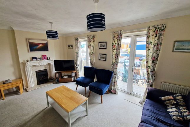 10, Sharps Court, Exmouth photo 2