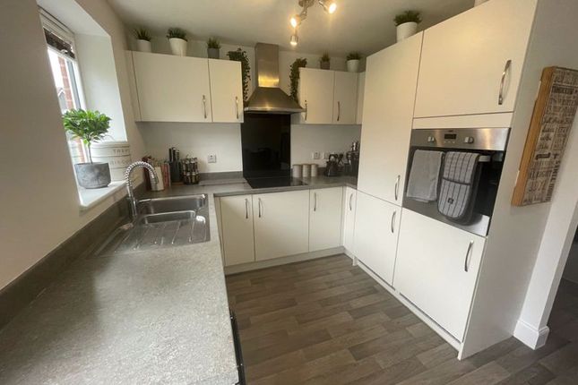 6, Primrose Gardens, Blyth photo 2