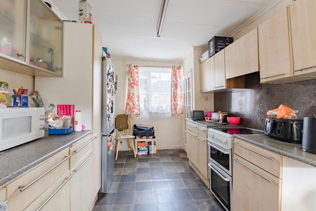 7 Wheatley Road, Norwich photo 3