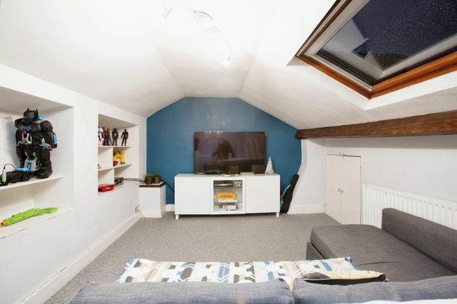 Flat for sale in Arnold Road, Tottenham Hale