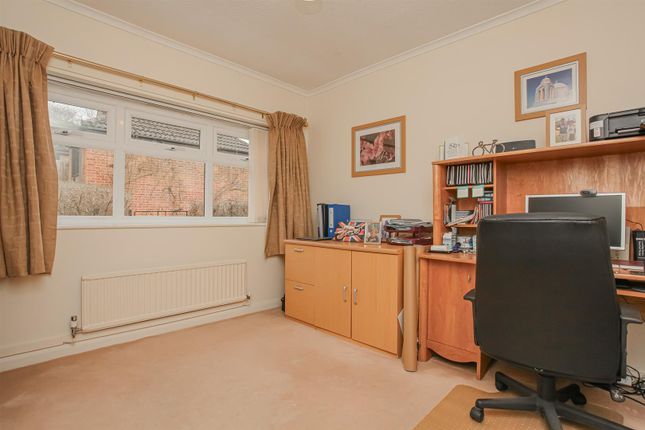 Detached house for sale in Foscote Rise, Banbury