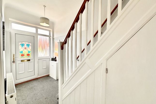 8, Whalley Road, Stockport photo 3