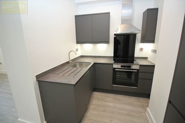 Apartment 6, Manchester photo 4