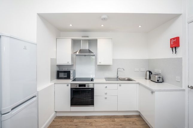 Thumbnail Flat to rent in Laurel Place, Glasgow