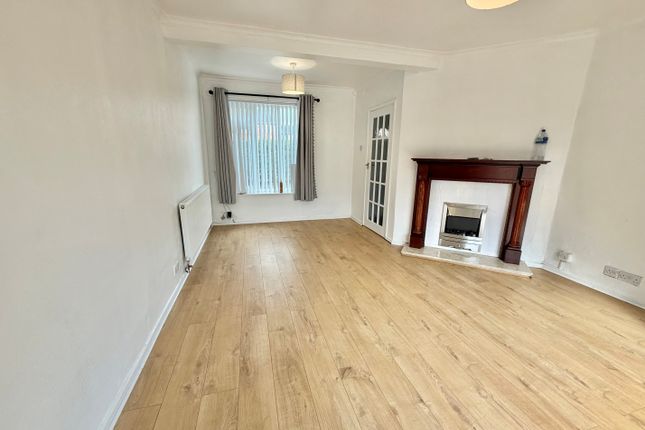 12, Caterham Close, NOTTINGHAM photo 3