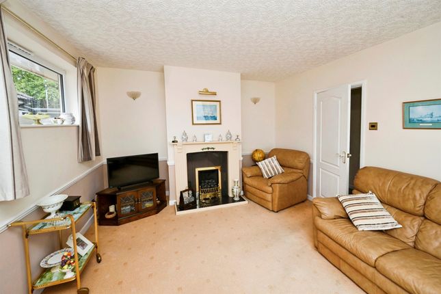 6, Kingsthorpe Crescent, Skegness photo 3