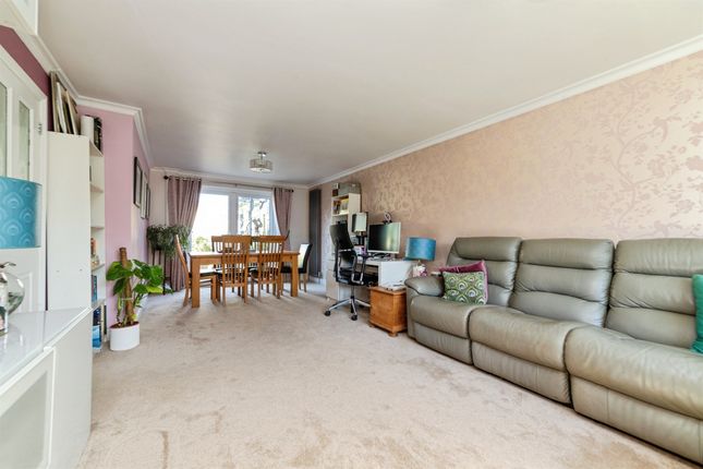 37, Hockerill, Hertford photo 3