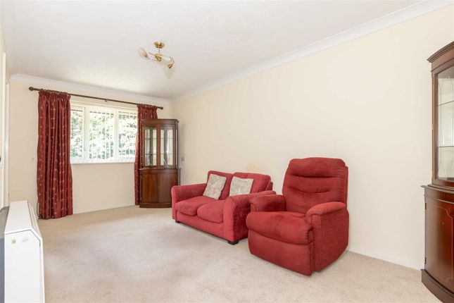 40, Bakers Court, Salvington Road, Worthing photo 3