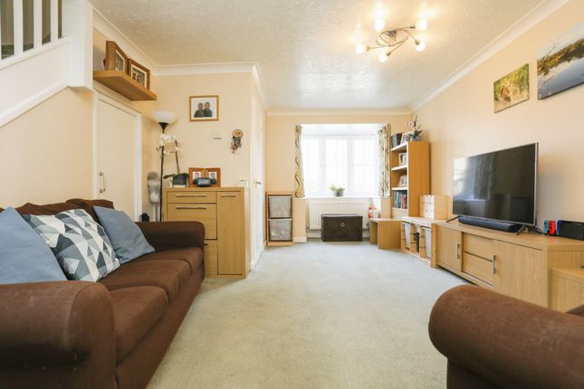 Thumbnail Semi-detached house for sale in Finch Close, Stowmarket