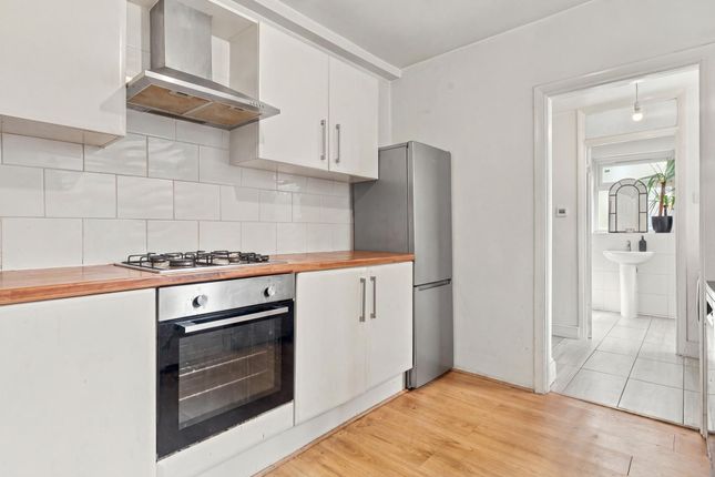 263 Church Road, London photo 4