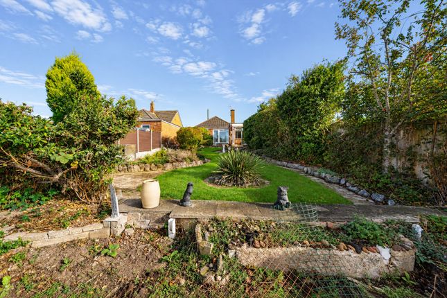 23 Carmen Grove, Leicester photo 2