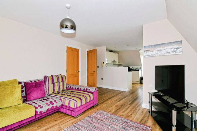 14 Cove View Apartments, Sommers Crescent, Ilfracombe photo 4