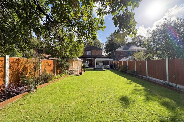 24, Rosslyn Avenue, Maghull photo 3