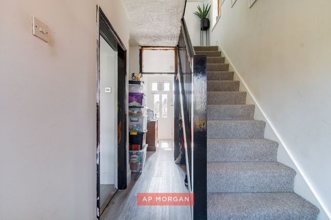 27, Alborn Crescent, Birmingham photo 4