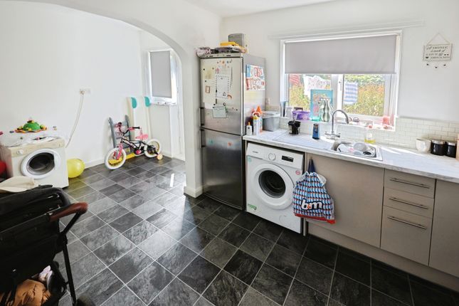 8, Jasmine Avenue, Shildon photo 4
