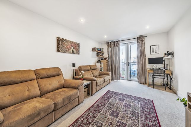 Flat for sale in Esquiline Lane, Mitcham
