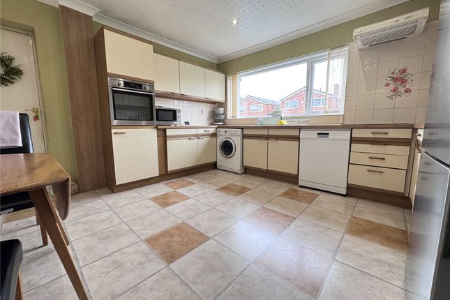 14, Withypool Drive, Cheshire photo 3
