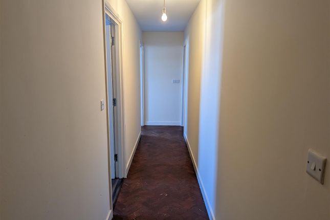 LL Ref 27Z, Apartment 26 Old Coronation School, Meyrick Street, Pembroke Dock photo 5