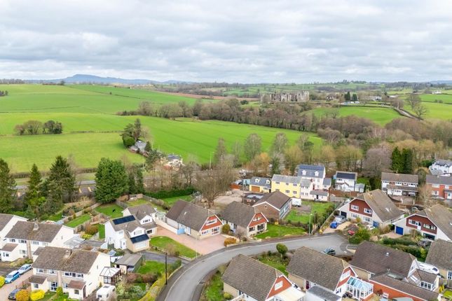 3, Somerset Drive, Usk photo 4