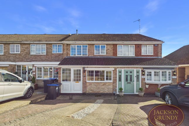 3-bed terraced on Park Lane, Northampton, £265,000