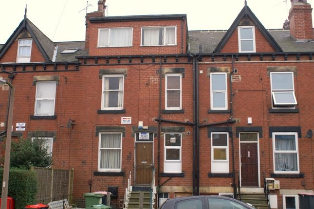 Hessle Street Hyde Park Leeds Ls6 3 Bedroom Terraced