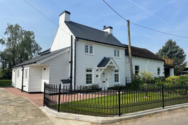 Cottage to rent in Longmete Road, Preston, Canterbury