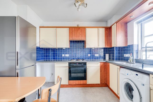Mowbray Road, Kilburn photo 3