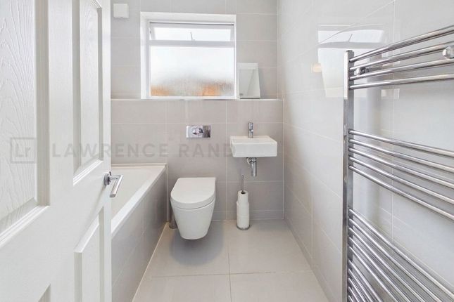 73 Bedford Road, Ruislip photo 2