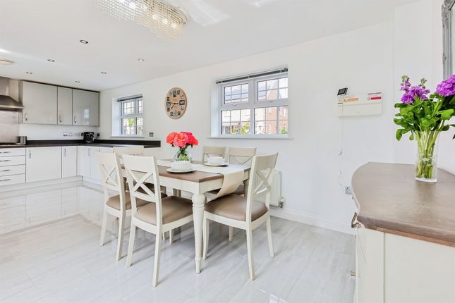 12, Kingsdown Drive, Stamford photo 4
