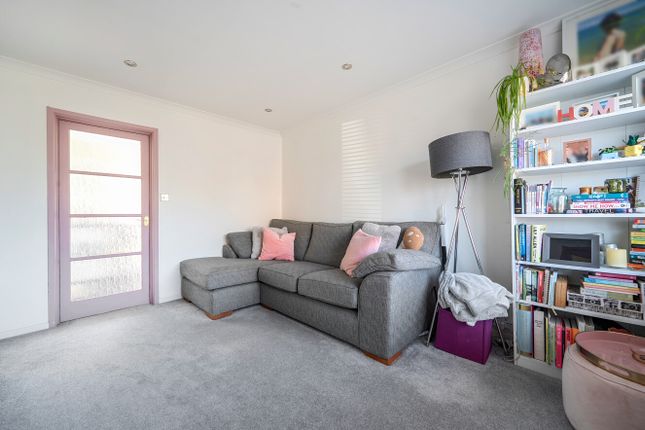 117A, Ridge Nether Moor, Swindon photo 4