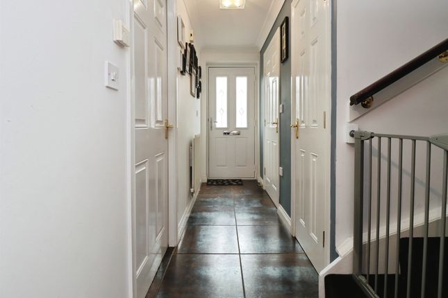 29, Buttercup Close, CORBY photo 4