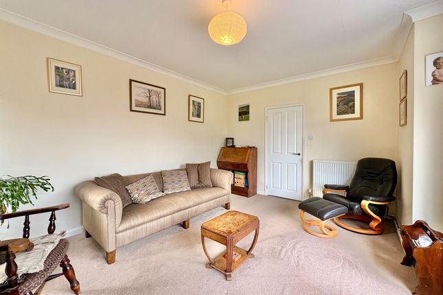 Chapel Lane, Middleton by Wirksworth photo 3