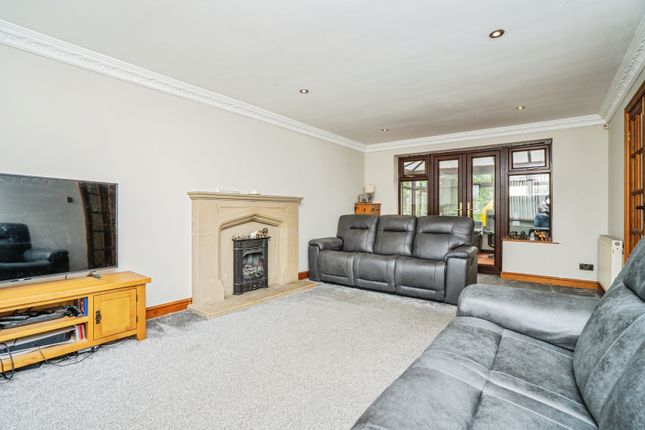 6, Church Croft, Lofthouse, Wakefield photo 3