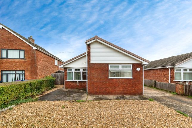 2-bed bungalow on 13, Maple Road, Lincolnshire, £200,000