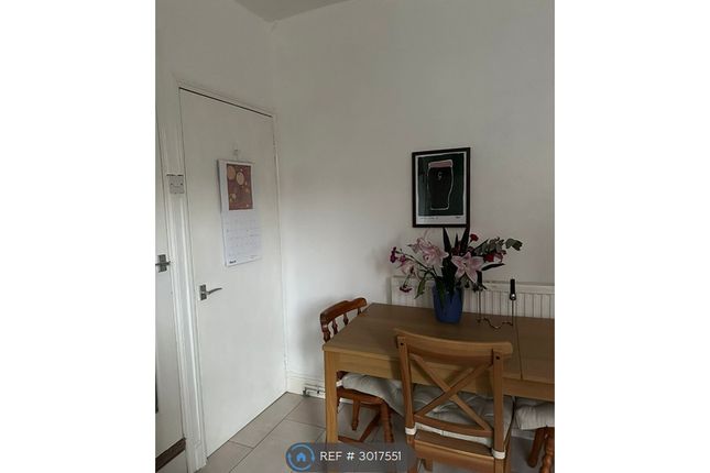 Flat, Byron Rd West Bridgford, Nottingham photo 5