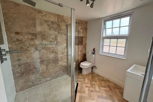 3, Hazeldene Road, Ilford photo 3