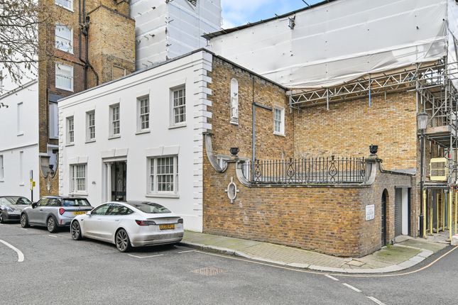 Cadogan Place, London photo 4
