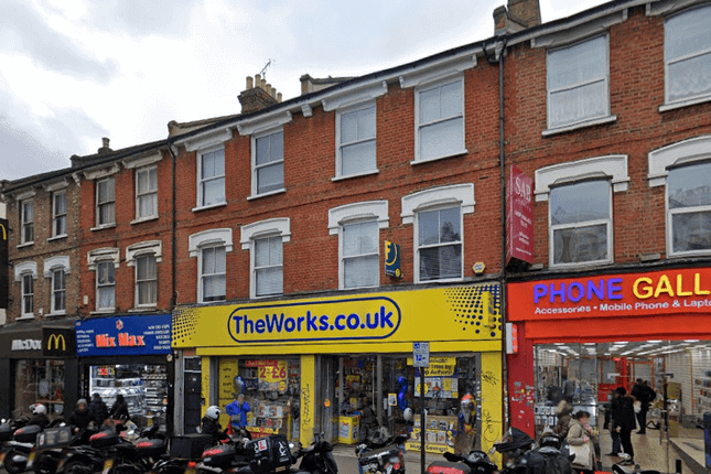 Flat To Rent  - Wood Green