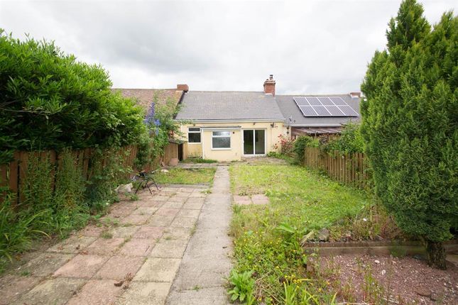 2 bed detached bungalow to rent in Second Street, Bradley Bungalows, Consett DH8