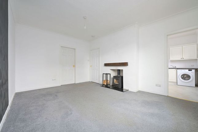 82 Almond Street, Grangemouth photo 3